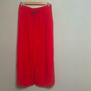 Red drawstring skirt with pockets and front slit, Cloth & Stone Anthropologie, M